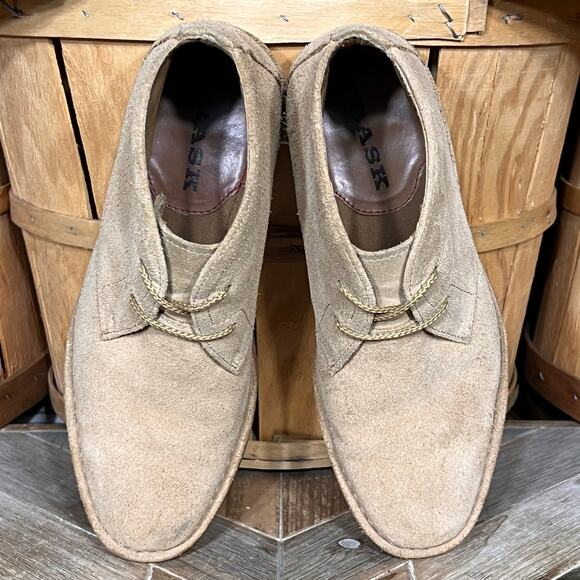 Trask Brady Tan Suede Brick Vibram Outsole Desert Chukka Boots Mens Size 8 main image 4